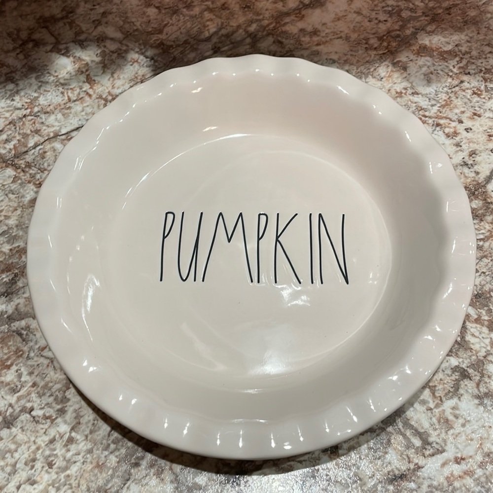 Rae Dunn Pumpkin Pie Dish